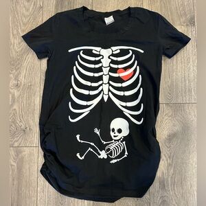 Halloween skeleton maternity shirt